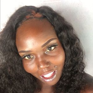 Meet your Posher, Sandrell